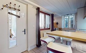 Le Petit Paradis - Pretty T2 Ideally Located At The Foot Of The Chateau